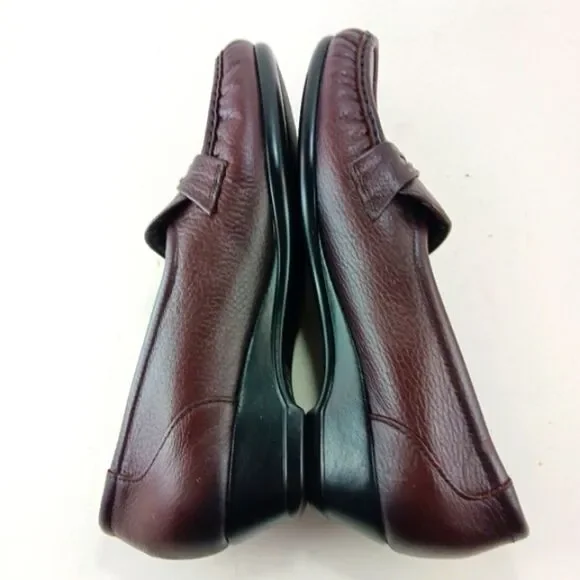 SAS NWOT Classic Timeless Slip-On Leather Loafer Woman's 8.5. Burgandy/Brownish. - Picture 6 of 12